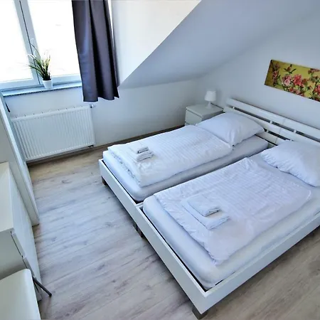 In Deutz Апартаменты *